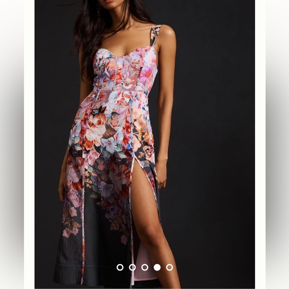 Floral corset midi dress with slit and adjustable straps - Picture 2 of 11